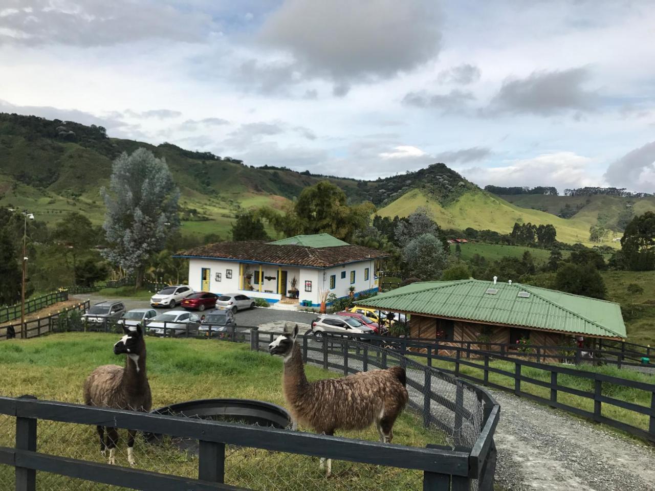 Hotel Bariloche Santa Rosa de Cabal Eksteriør bilde